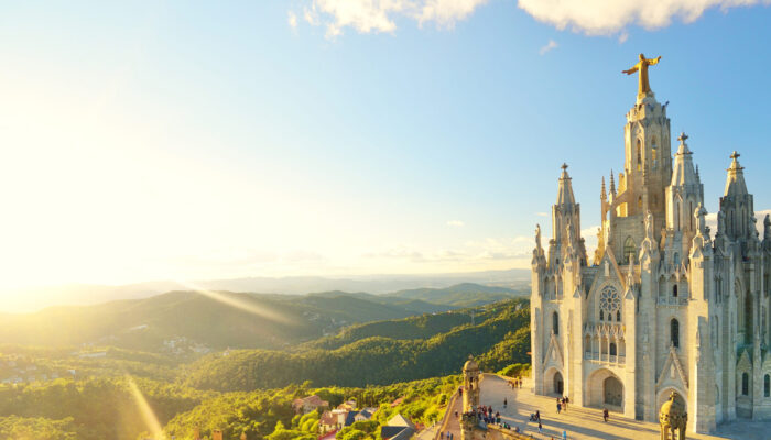 Temple,Sacred,Heart,Of,Jesus,On,Tibidabo,In,Barcelona,,Spain.